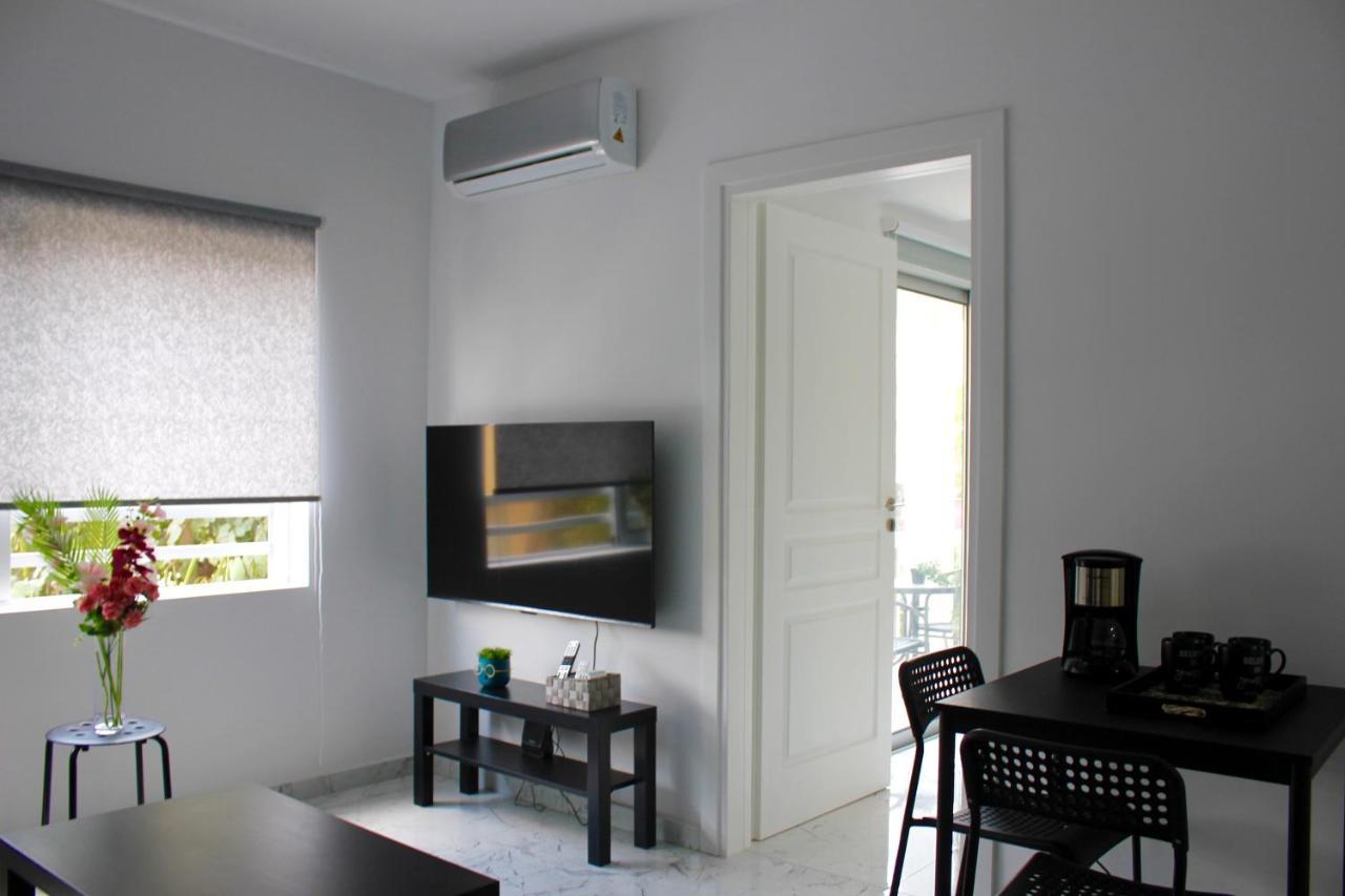Amalia Residences Никозия Екстериор снимка