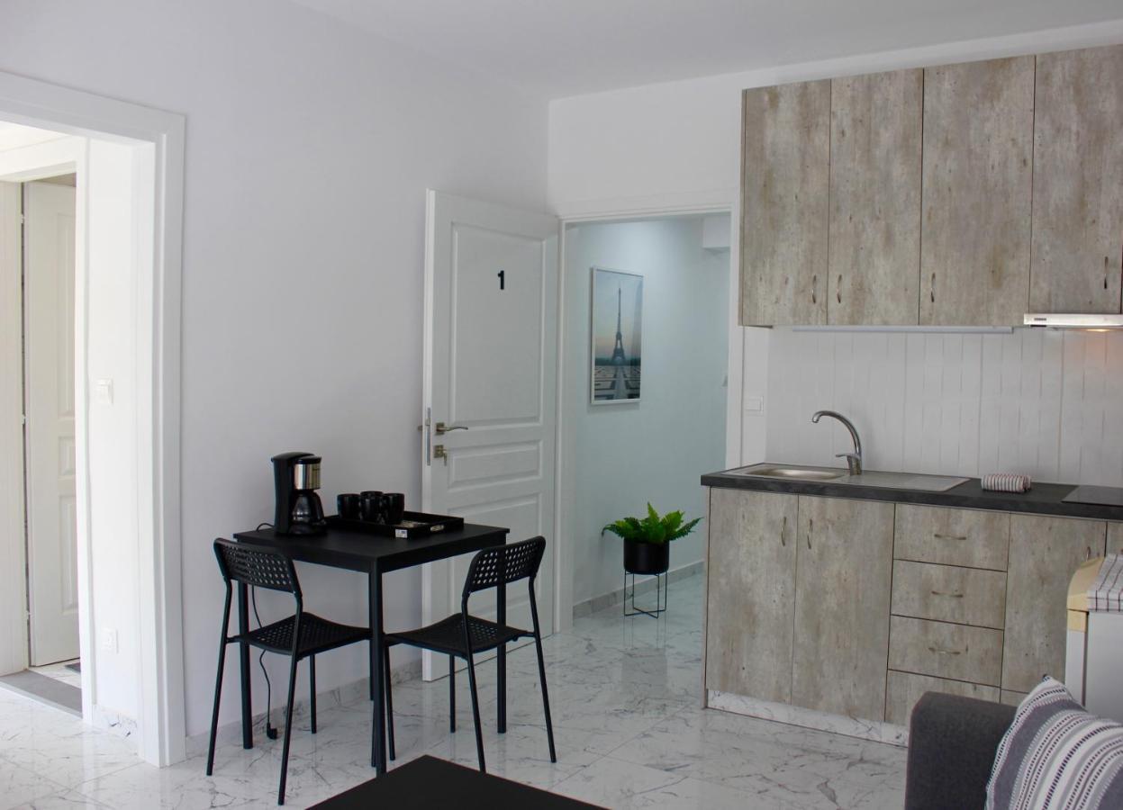 Amalia Residences Никозия Екстериор снимка